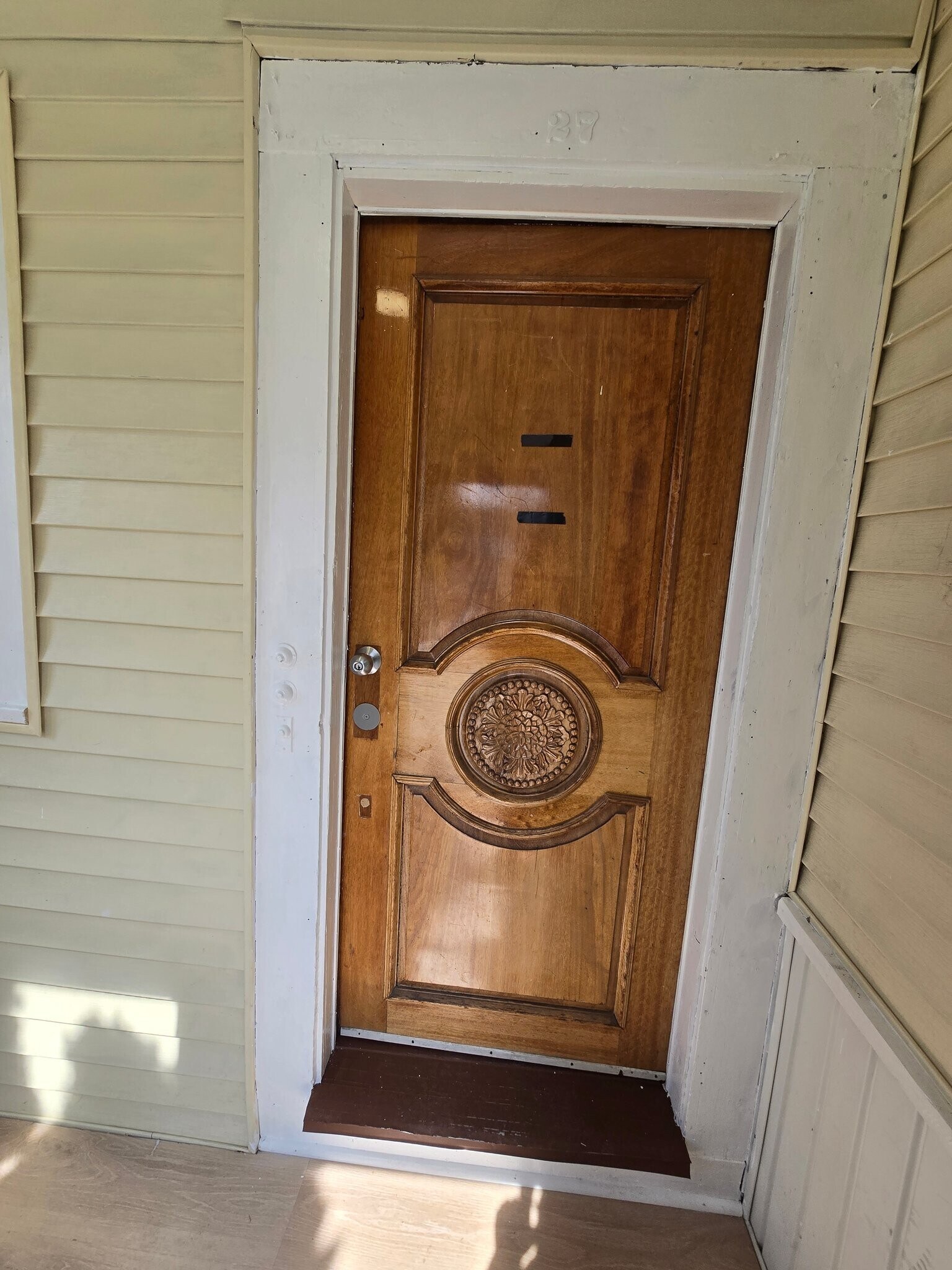 Building Photo - 27 Shelby St