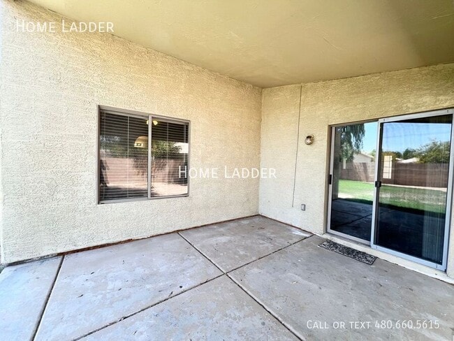 Building Photo - 1739 S Abilene Dr