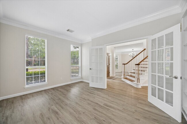 Building Photo - 23107 Lodgepoint Dr