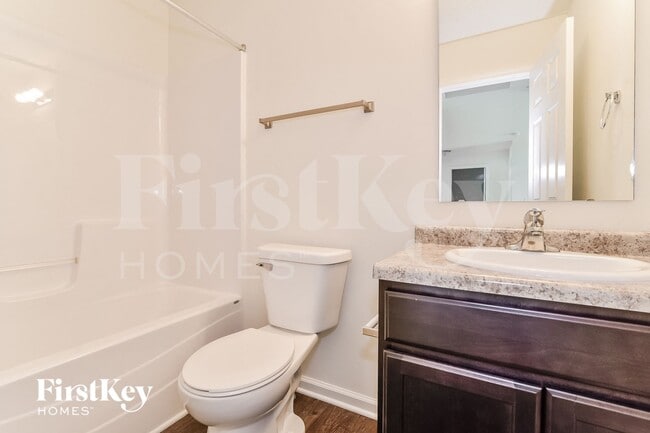 Building Photo - 8115 Fisher Bend Dr