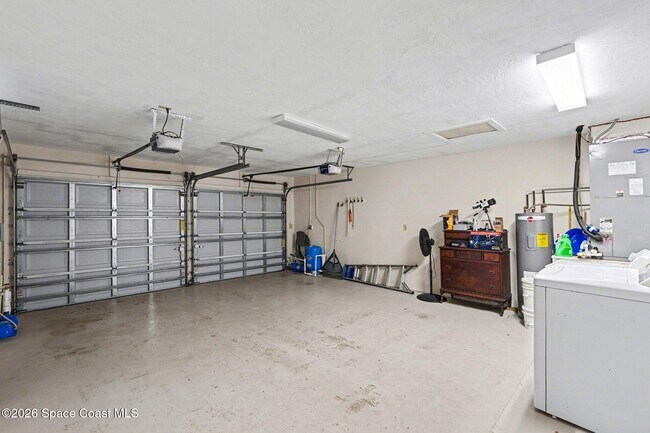 Building Photo - 108 Delvalle St