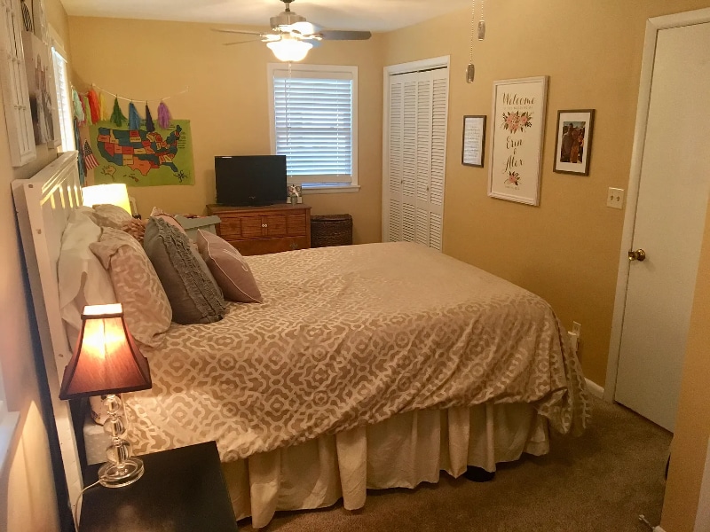 Building Photo - 1303 Mills Dr