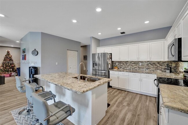 Building Photo - 18231 SW 27th St