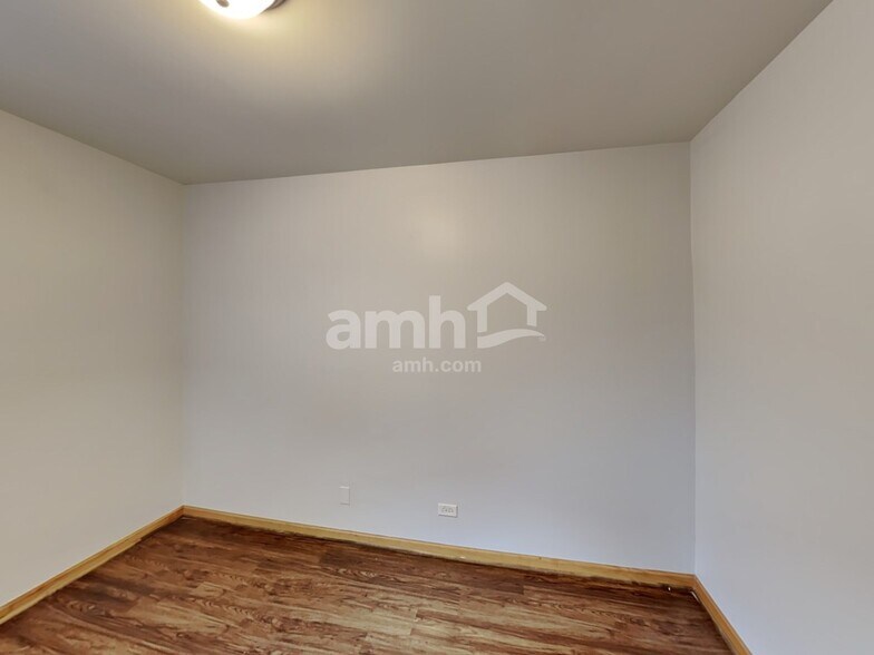 Building Photo - 509 Rebecca Ln
