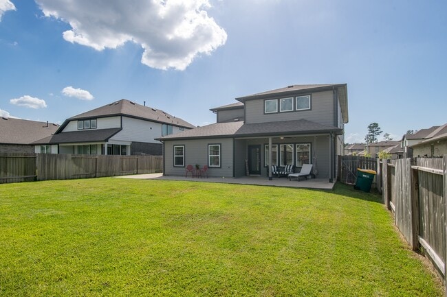 Building Photo - 13344 Bear Creek Ct
