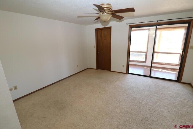 Building Photo - 2305 Pelota Dr