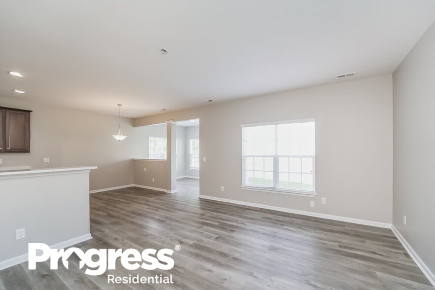 Building Photo - 14420 O'Casey Ln