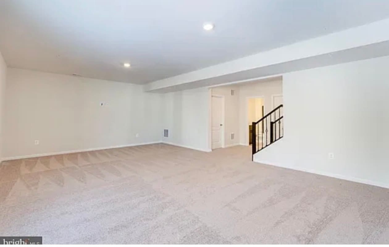 Building Photo - 10810 Meridian Hill Way