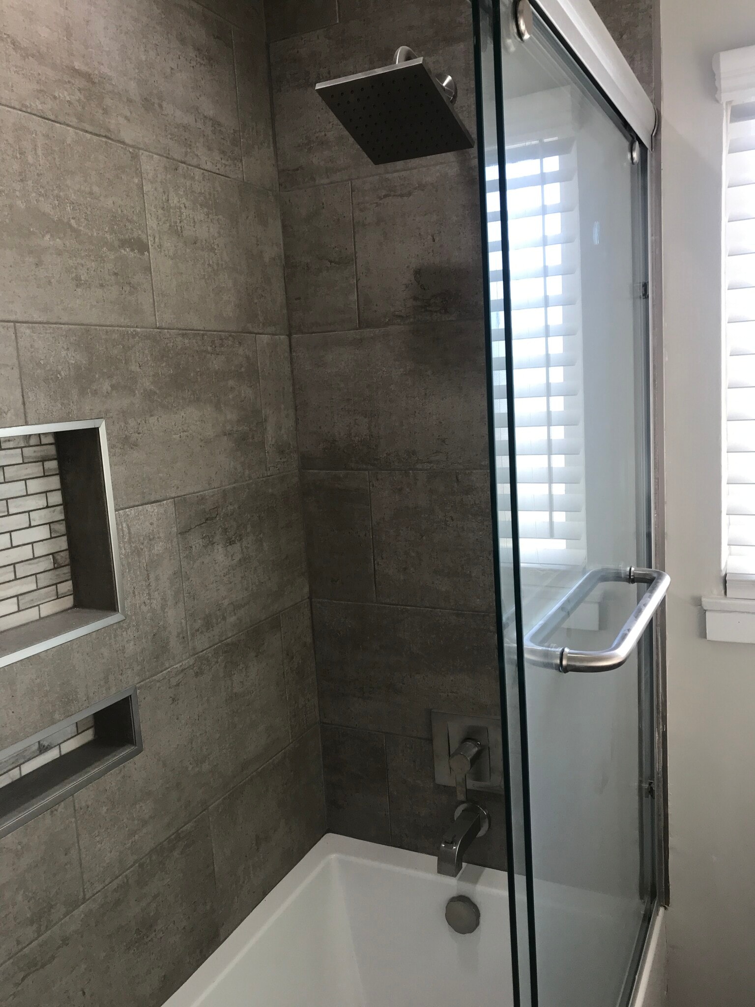 Building Photo - 1742 W 83rd St