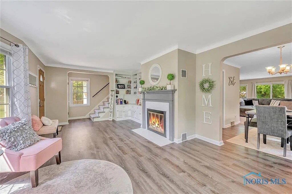 Building Photo - 2528 Aldringham Rd