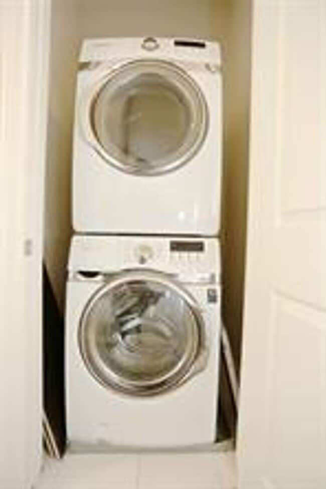 Building Photo - 3226 McKinney St