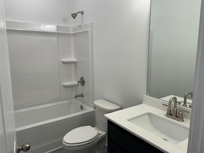 Building Photo - 1582 Driggs Dr NW