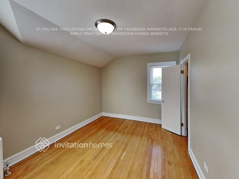 Building Photo - 1636 N Nashville Ave