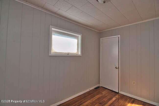 Building Photo - 261 Dana St