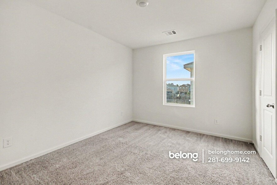 Building Photo - 10007 Yellow Bell Dr