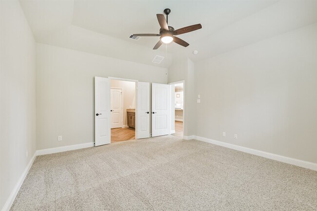 Building Photo - 16615 Tranquility Grove Dr