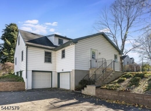 Building Photo - 130 Littleton Rd