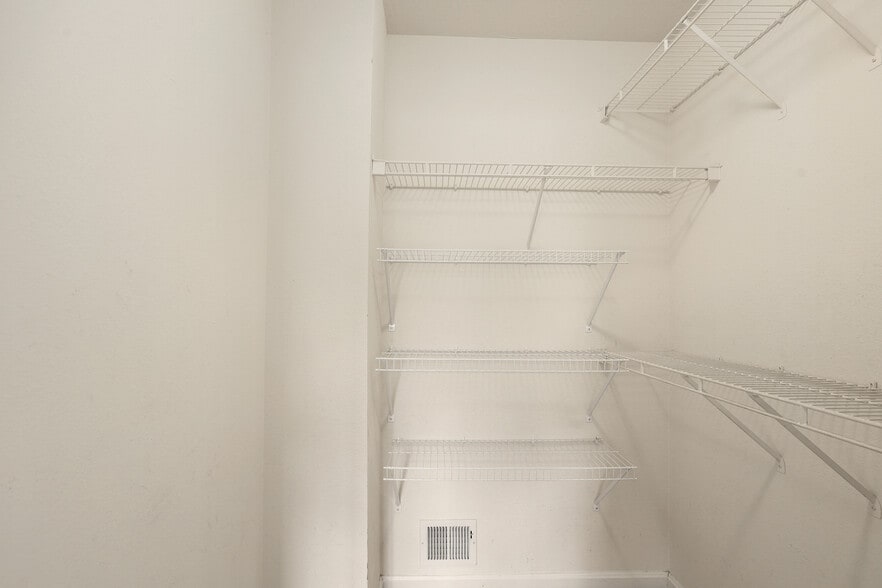 Building Photo - 13152 Marcey Creek Rd