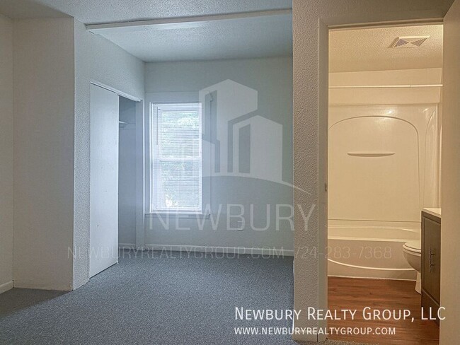 Building Photo - 18 South St