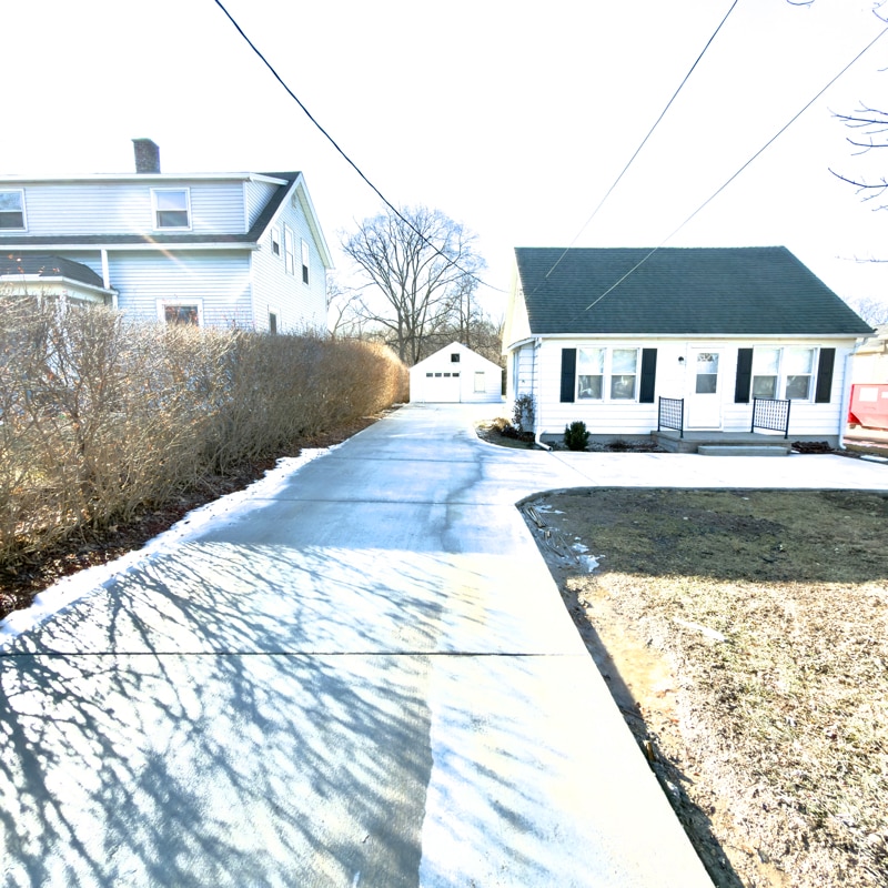 Building Photo - 2833 S 128th St