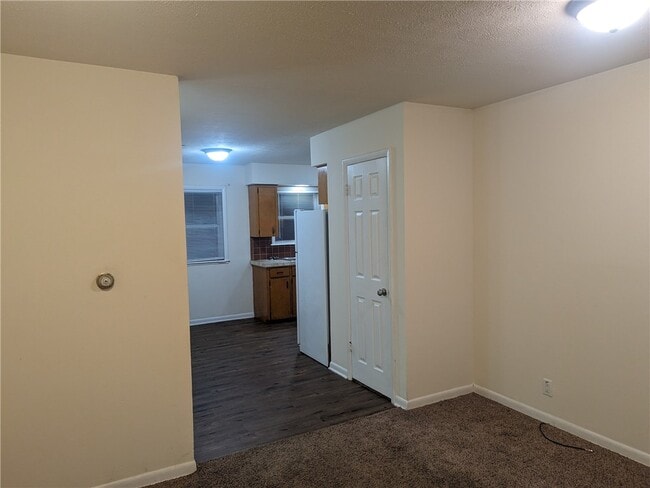 Building Photo - 1908.5 Westwood Ave