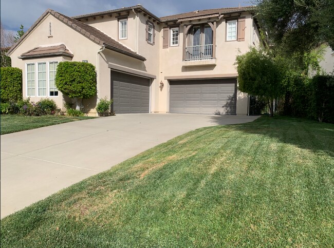Building Photo - Spectacular Mont Calabasas 5 bed, 5.5 bath Estate
