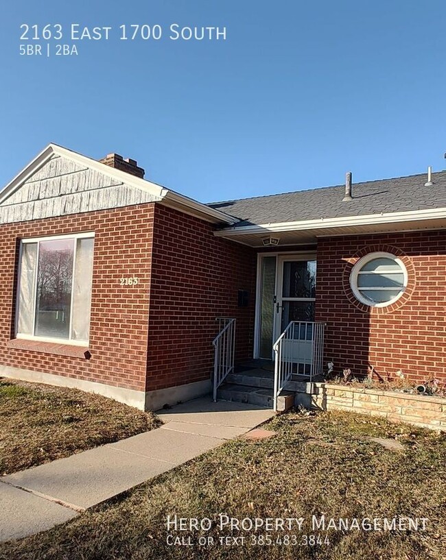 Building Photo - GORGEOUS Salt Lake Home!!!