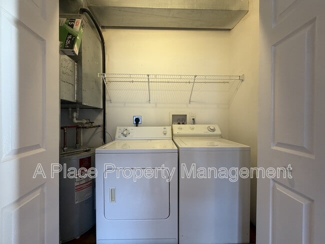 Building Photo - 6318 Cabanne Ave