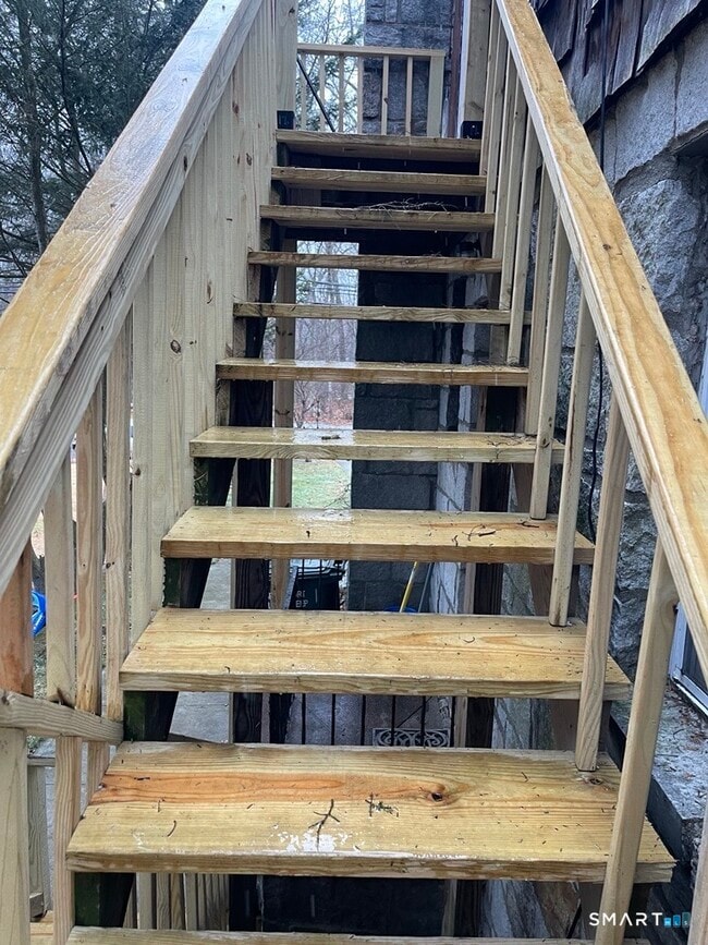 Building Photo - 598 Frenchtown Rd