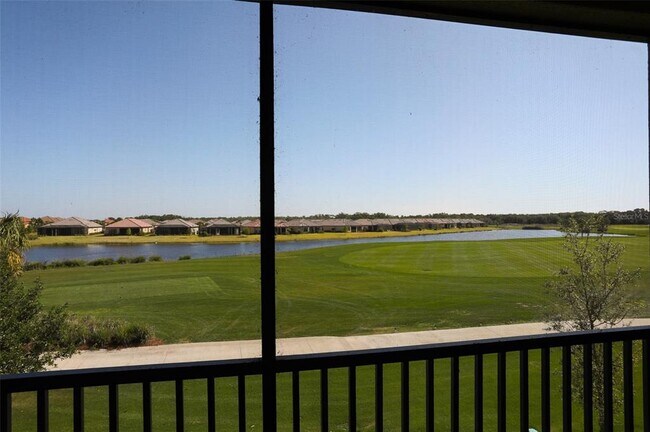 Building Photo - 13605 Messina Loop