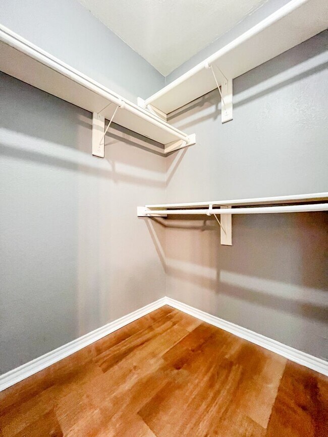 Building Photo - 3406 Bamboo Ln