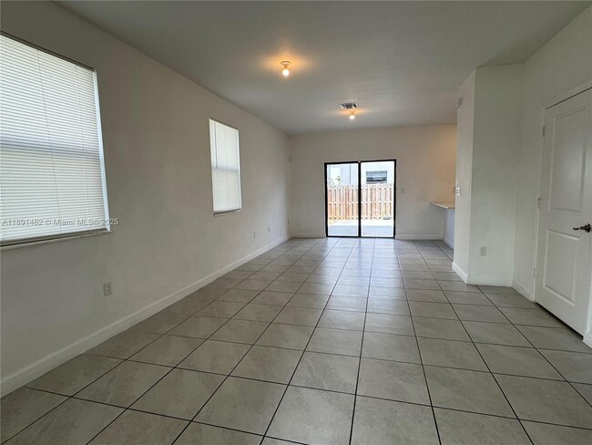 Building Photo - 13379 SW 287th St