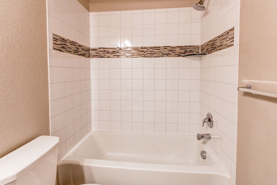 Second full bath - 1745 W 66th Ave