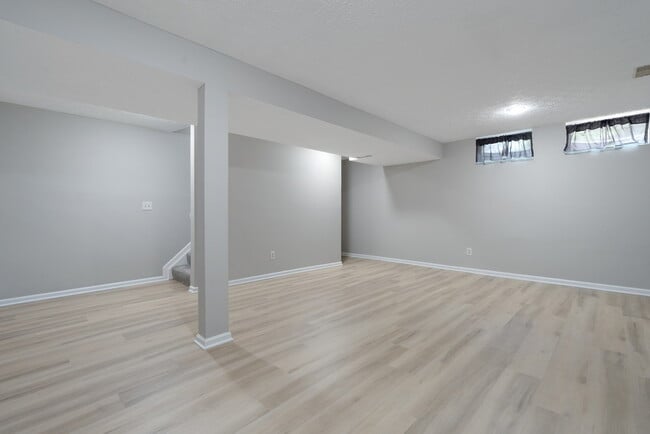 Building Photo - 6251 Tara Hill Dr