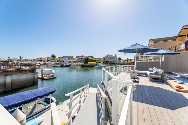 Building Photo - 3810WH - The Hemlock Hideaway | 4 Bed 2.5 ...