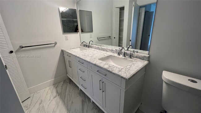 Building Photo - 3300 NE 192 St