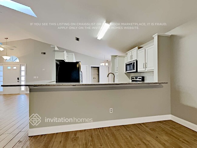 Building Photo - 2108 Crosshair Cir