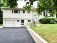 Building Photo - 4 Lauren Ave