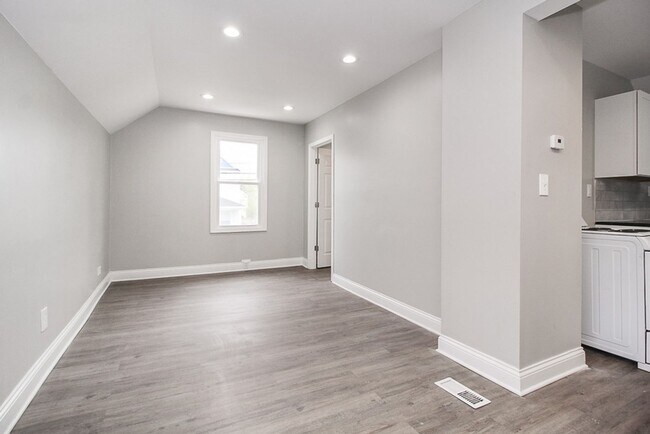 Building Photo - 4301 Bailey Ave