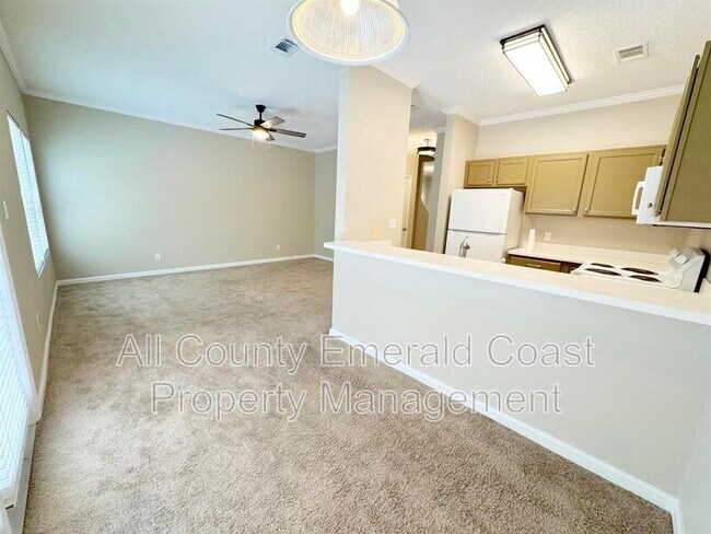 Building Photo - 732 E Mack Bayou Dr