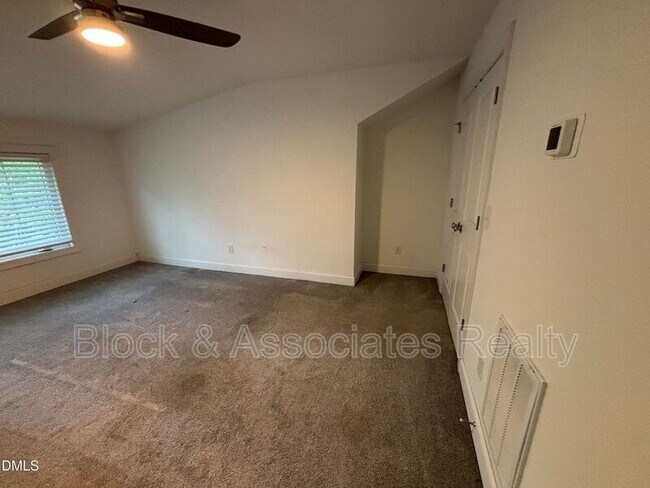 Building Photo - 5710 Parker Pnes Ct
