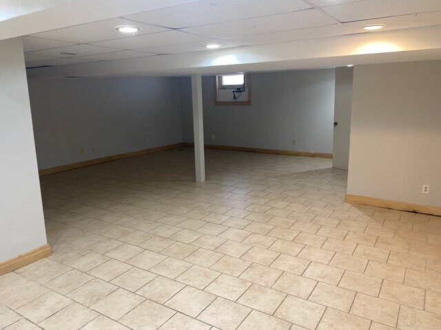 Building Photo - 166 Harbet Ave NW