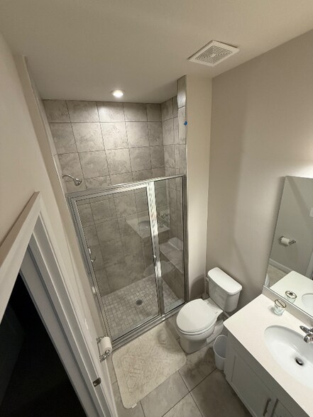 Building Photo - 12291 SW Forli Wy