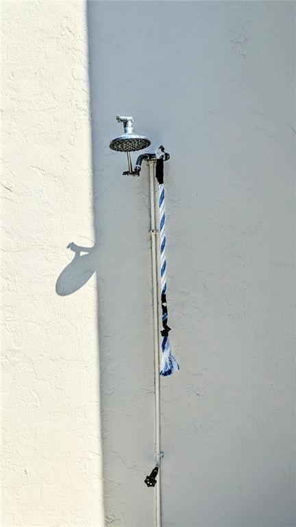 Building Photo - 3240 Gulf of Mexico Dr