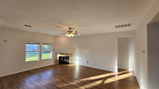 Building Photo - 9407 Herons Grove Ln