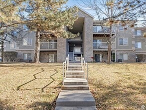 Building Photo - 1501 N 1285 W