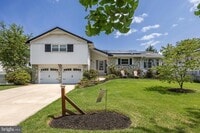 Building Photo - 1022 Haral Pl