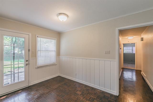 Building Photo - 3215 Spanish Oak Dr