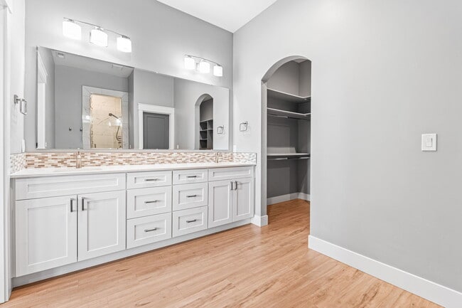 Building Photo - 12505 W Goldcrest St