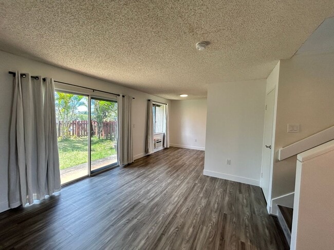 Building Photo - Kuulako - Mililani Mauka 2-BR, 2-BA, 2-Parking